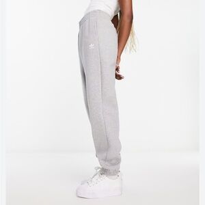 ❌ CLEARANCE Adidas Essential Slim Heathered Gray Sweatpants Joggers Pants XS